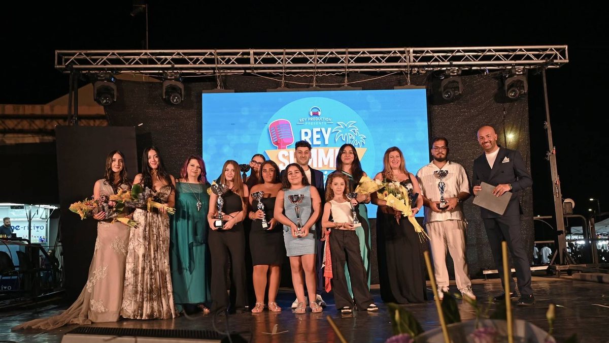 Il palco del Rey Summer Festival in Piazza Vagliasindi a Torre Archirafi