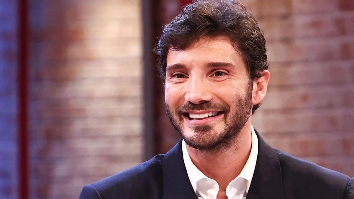 Sanremo 2027 e l'intelligenza artificiale: il nodo non è il divieto, è la prova