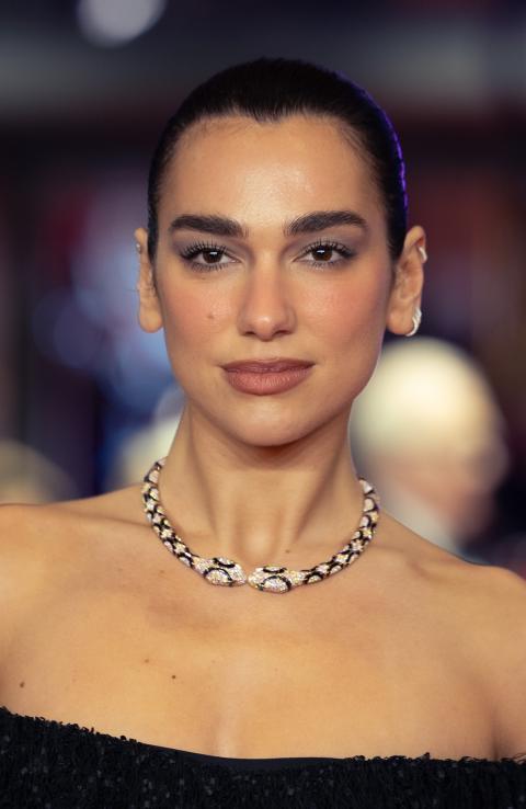 Dua Lipa e la rinascita del disco-pop: una lezione di coerenza